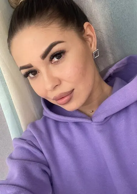 Я Лиза, 25 років з Донецька, шукаю знайомство для вірт