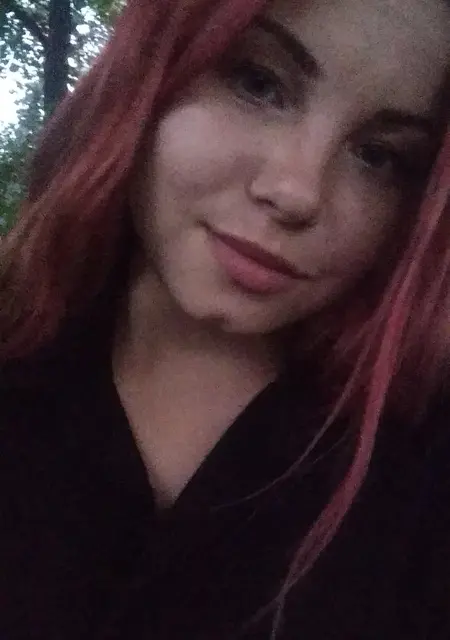 Катерина из Луганска, ищу на сайте приятное времяпровождение