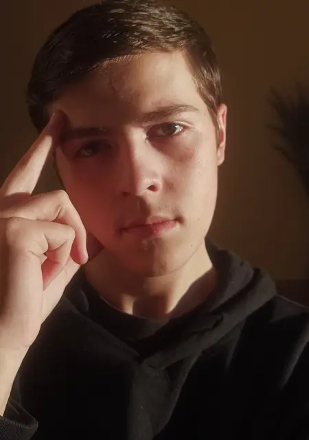 Петро из Ивано-Франковска, ищу на сайте знакомства на одну ночь