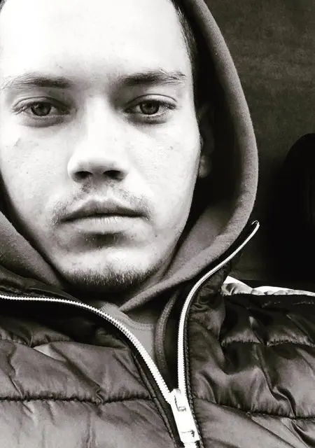 Я Thebandit, 32 років з Чернівців, шукаю знайомство для постійних стосунків