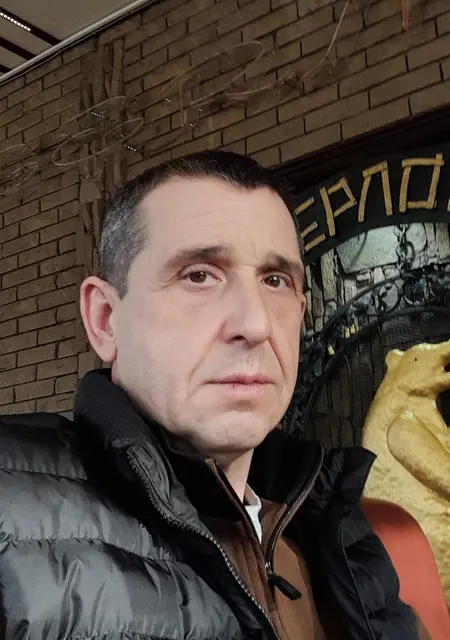 Вова з Горлівки, мені 44 років, познайомлюсь для приємного проведення часу