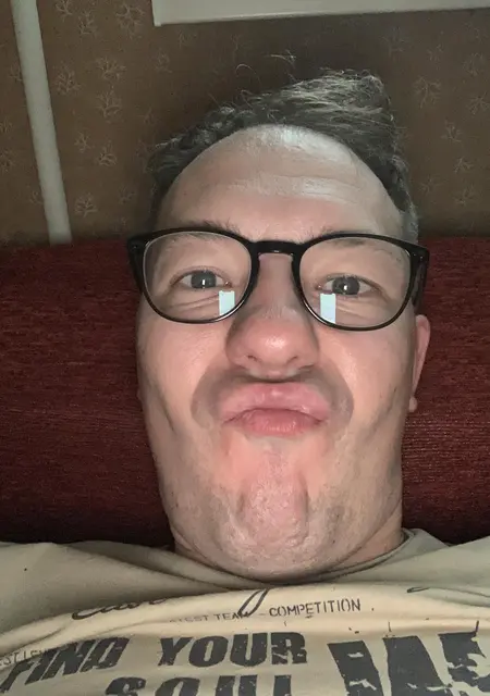 Denis из Кропивницкого, ищу на сайте знакомства на одну ночь