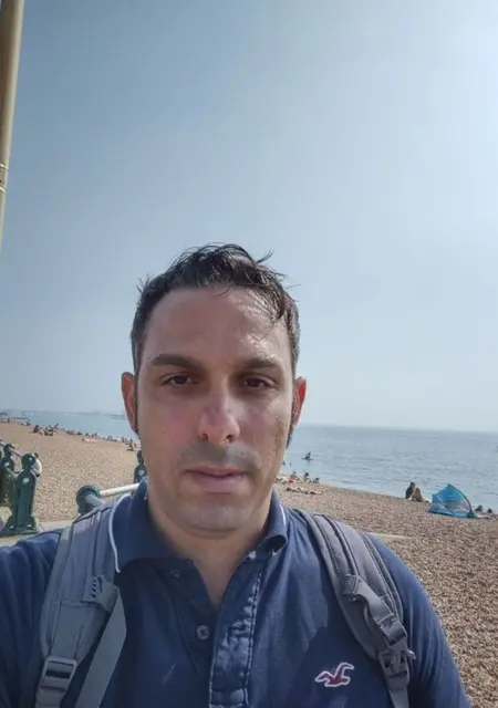 Alex from London