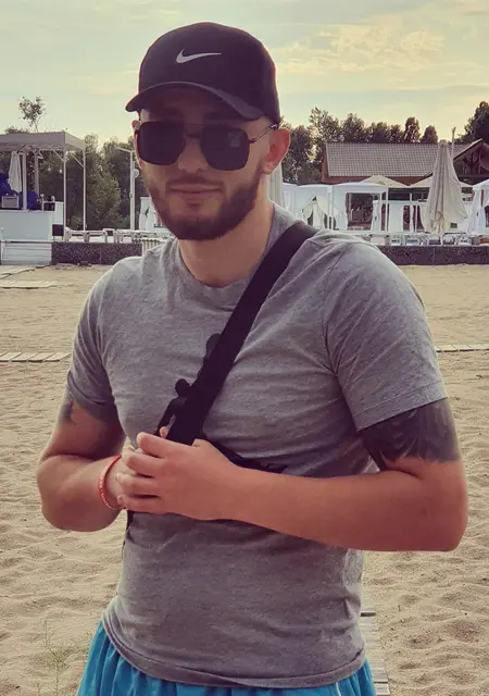 Алексей из Запорожья, ищу на сайте знакомства на одну ночь