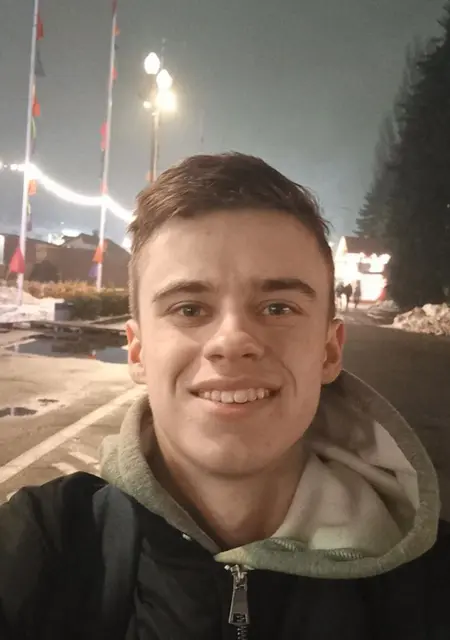 Андрей з Києва, шукаю на сайті знайомства на одну ніч