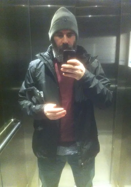 Я Niko, 42, из Вальдепеньясе, ищу знакомство для постоянных отношений