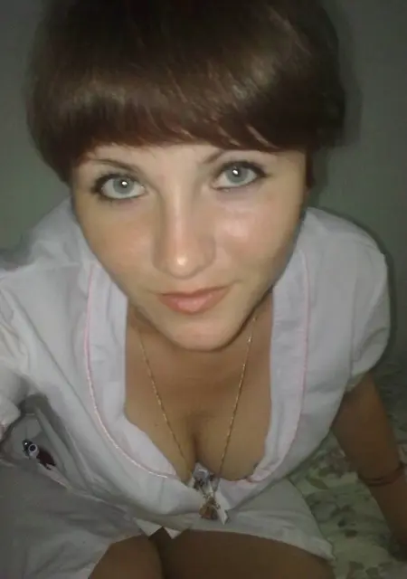 Я Ольга, 38, из Одессы, ищу знакомство для приятного времяпровождения