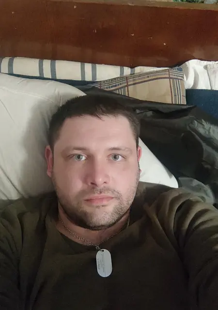 Андрей из Великой Александровки, ищу на сайте знакомства на одну ночь