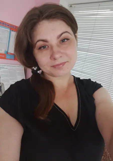 Я Лена, 40, знакомлюсь для общения в Энергодаре