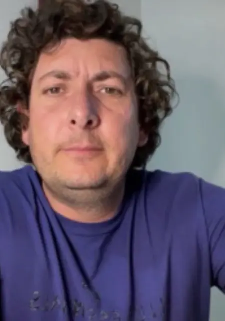 I'm Jefferson Agostine, 49, looking to meet for long-term in Luton