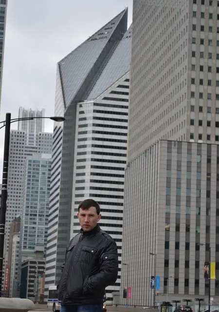 Я Alex, 43, из Сум, ищу знакомства без обязательств