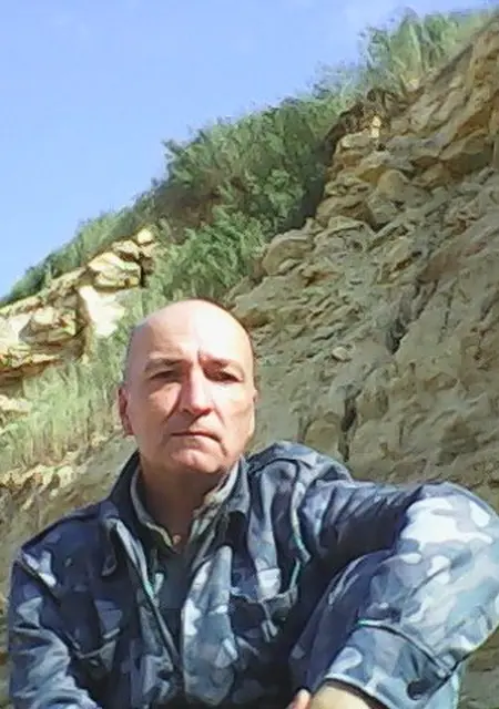 Я Георгий, 56 років з Дніпра, шукаю знайомство для спілкування