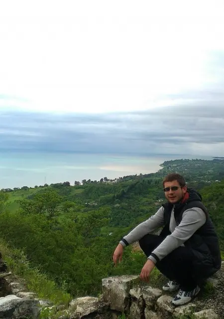 Я Жора, 40, знакомлюсь без обязательств в Шостке