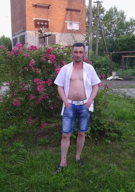 Я Серый, 48, знакомлюсь для дружбы в Луганске