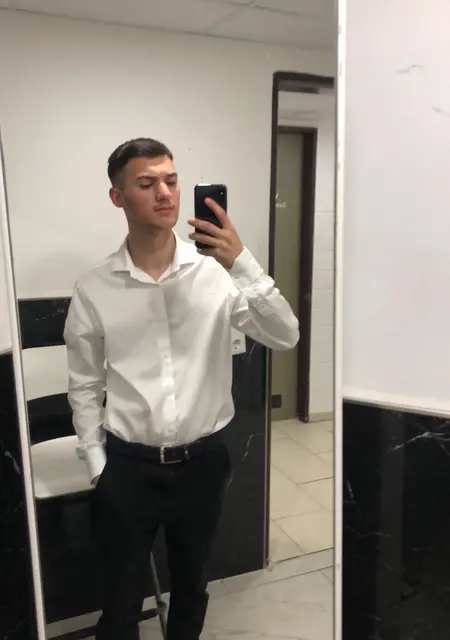 Samuel из Оберхаузного, мне 20, познакомлюсь для дружбы
