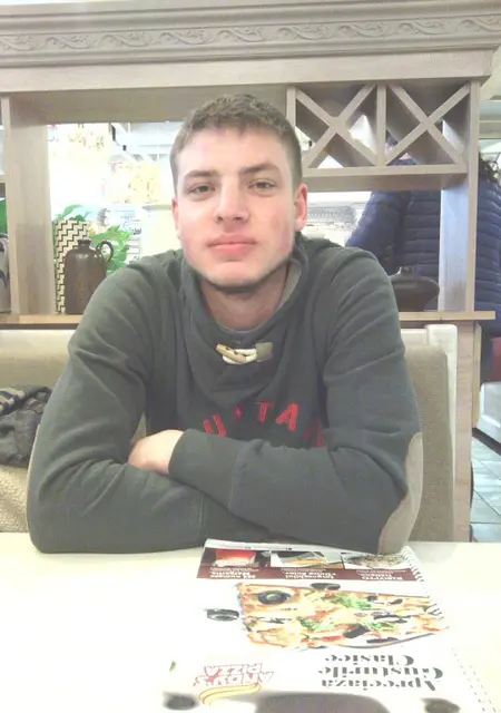 Сергей из Кишинёва, ищу на сайте знакомства без обязательств