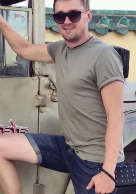 Serhii из Ивано-Франковска, ищу на сайте знакомства на одну ночь