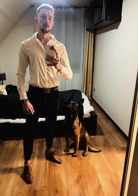 Я Fryderyk, 29, из Кракова, ищу знакомства без обязательств