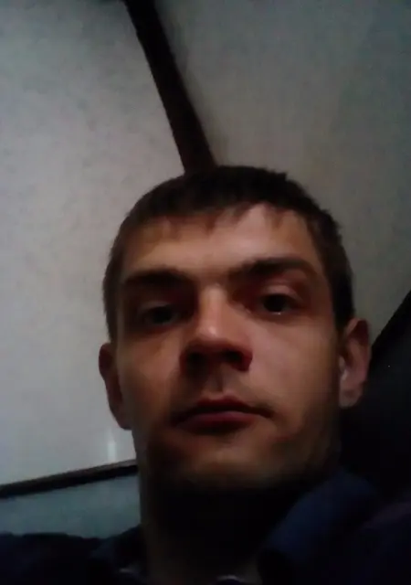 Artyt из Луцка, ищу на сайте знакомства на одну ночь