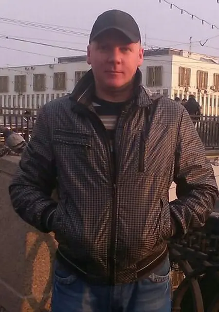 Sergei из Вараша, мне 47, познакомлюсь для вирта