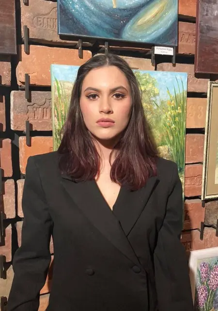 Я Helga, 31, из Киева, ищу знакомство для постоянных отношений