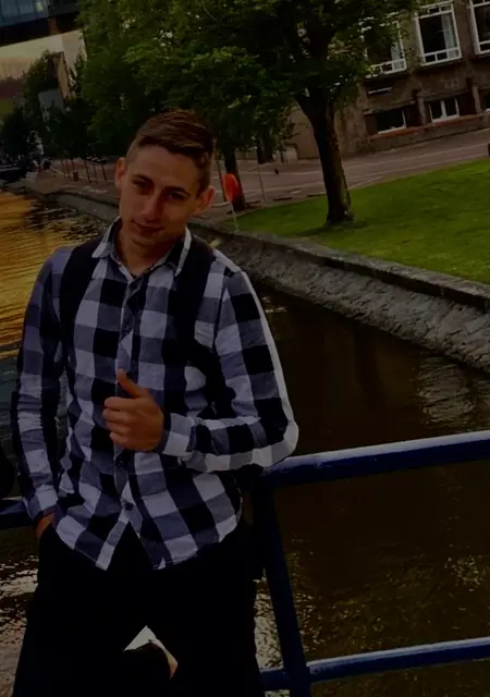 Nikodem из Кракова, ищу на сайте знакомства на одну ночь