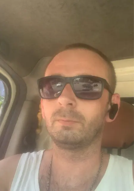 Я Сергей, 36 років, знайомлюсь без зобов'язань у Одесі