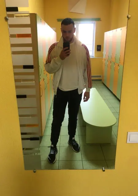 Я Дима, 30, знакомлюсь для дружбы в Сумах