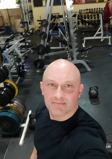 Я Александр, 46, знакомлюсь для общения в Днепре