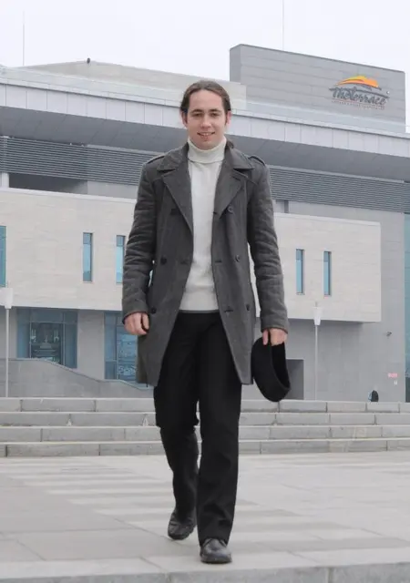 Кирилл из Харькова, мне 30, познакомлюсь без обязательств