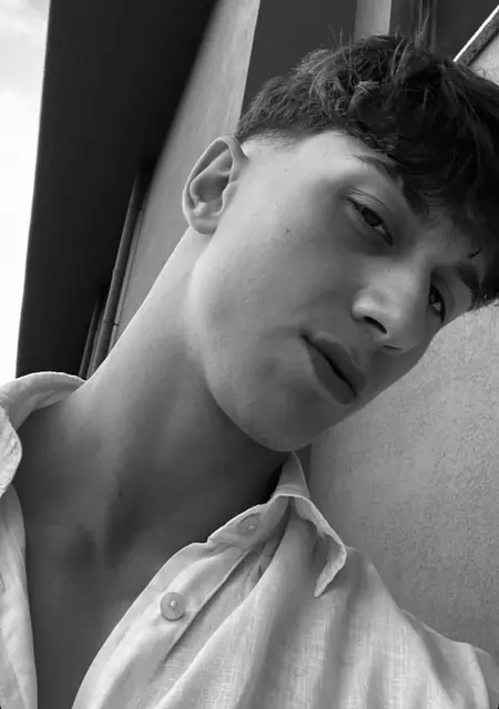 Murat из Дюздже, ищу на сайте знакомства без обязательств