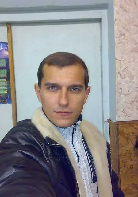 Юра з Запоріжжя, шукаю на сайті знайомства на одну ніч