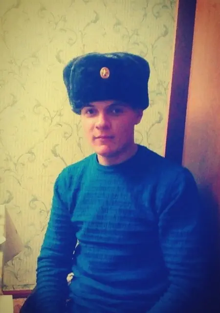 Я Александр, 25, из Стокгольма, ищу знакомства без обязательств