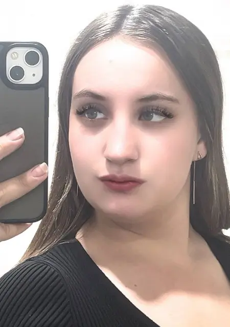 Виктория из Мариуполя, мне 20, познакомлюсь на одну ночь