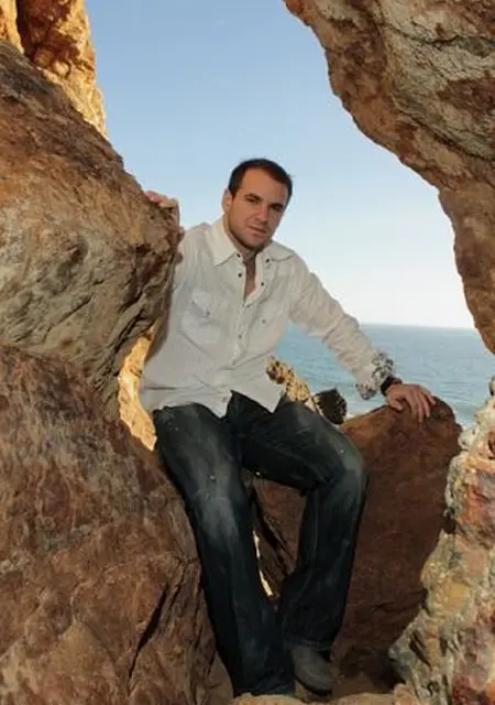 Андрей из Бердянска, ищу на сайте знакомства на одну ночь