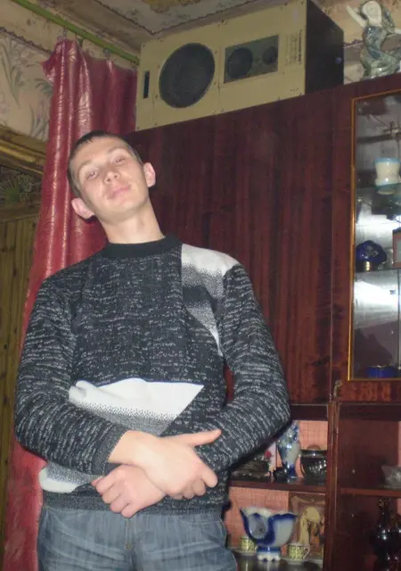 Я Vitalik, 39, знакомлюсь без обязательств в Авдеевке