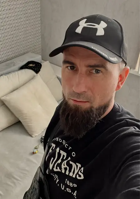 Я Ігорь, 41, знакомлюсь для постоянных отношений в Черкассах