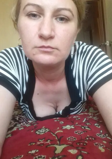 Марина из Мирнограда, мне 42, познакомлюсь для вирта