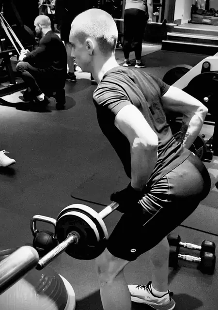 Я Алексей, 32, знакомлюсь для совместных путешествий в Франкфурте-на-майне