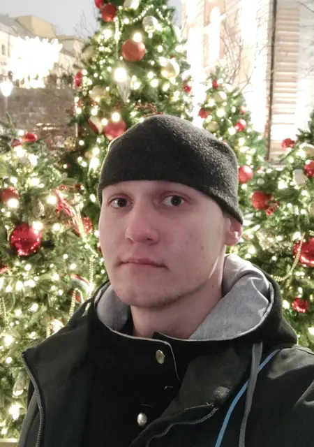 Я Константин, 25, из Могилёва, ищу знакомства без обязательств