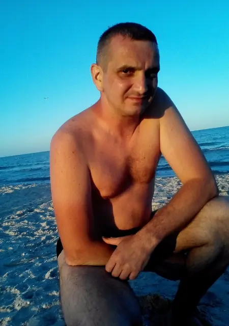 Владимир из Запорожья, ищу на сайте знакомства без обязательств