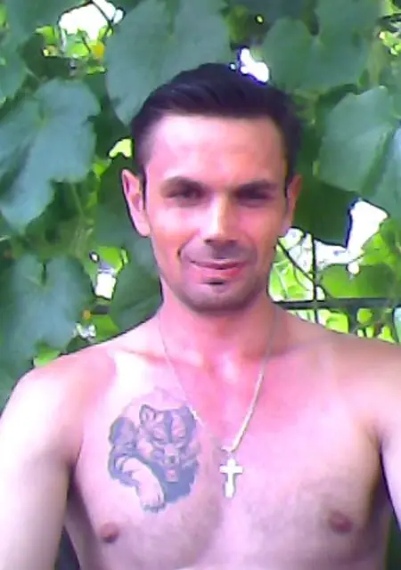 Я Anton, 44 років, знайомлюсь для постійних стосунків у Дніпрі