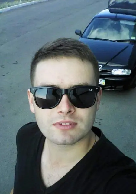 Данте из Ровно, мне 25, познакомлюсь для приятного времяпровождения