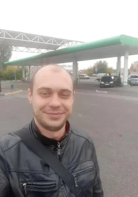 Артем з Краматорська, шукаю на сайті знайомства на одну ніч