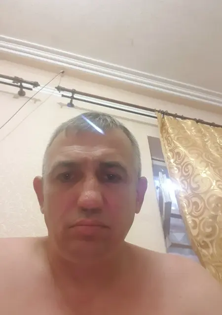 Вася из Константиновки, ищу на сайте знакомства на одну ночь