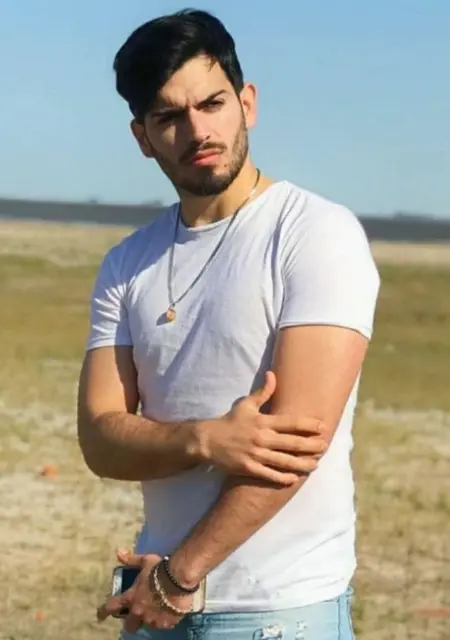 Dominico из Варшавы, мне 24, познакомлюсь