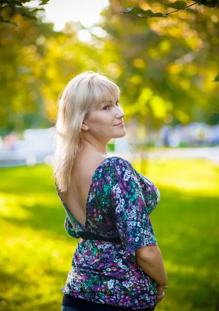 Я Ольга, 48 років, знайомлюсь для приємне проведення часу у Дніпро