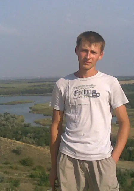 Я Сергей, 36 років, знайомлюсь без зобов'язань у Костянтинівці