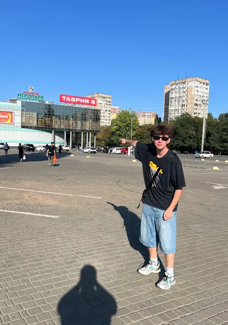 Я Макс, 20, знакомлюсь без обязательств в Одессе