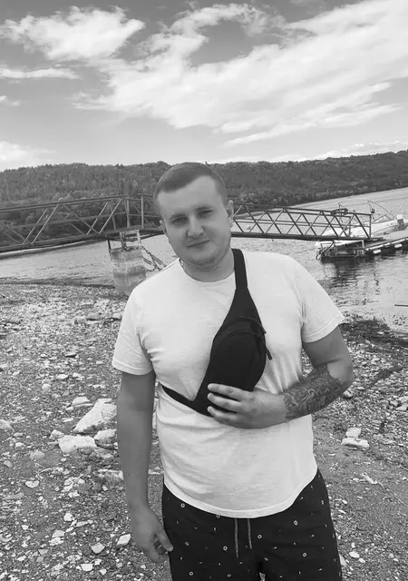 Vadim из Хмельницкого, мне 27, познакомлюсь для постоянных отношений